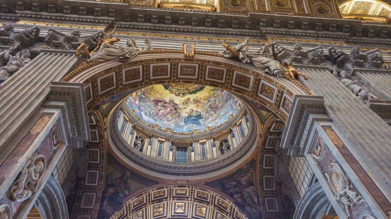 Segreti e tesori del Vaticano