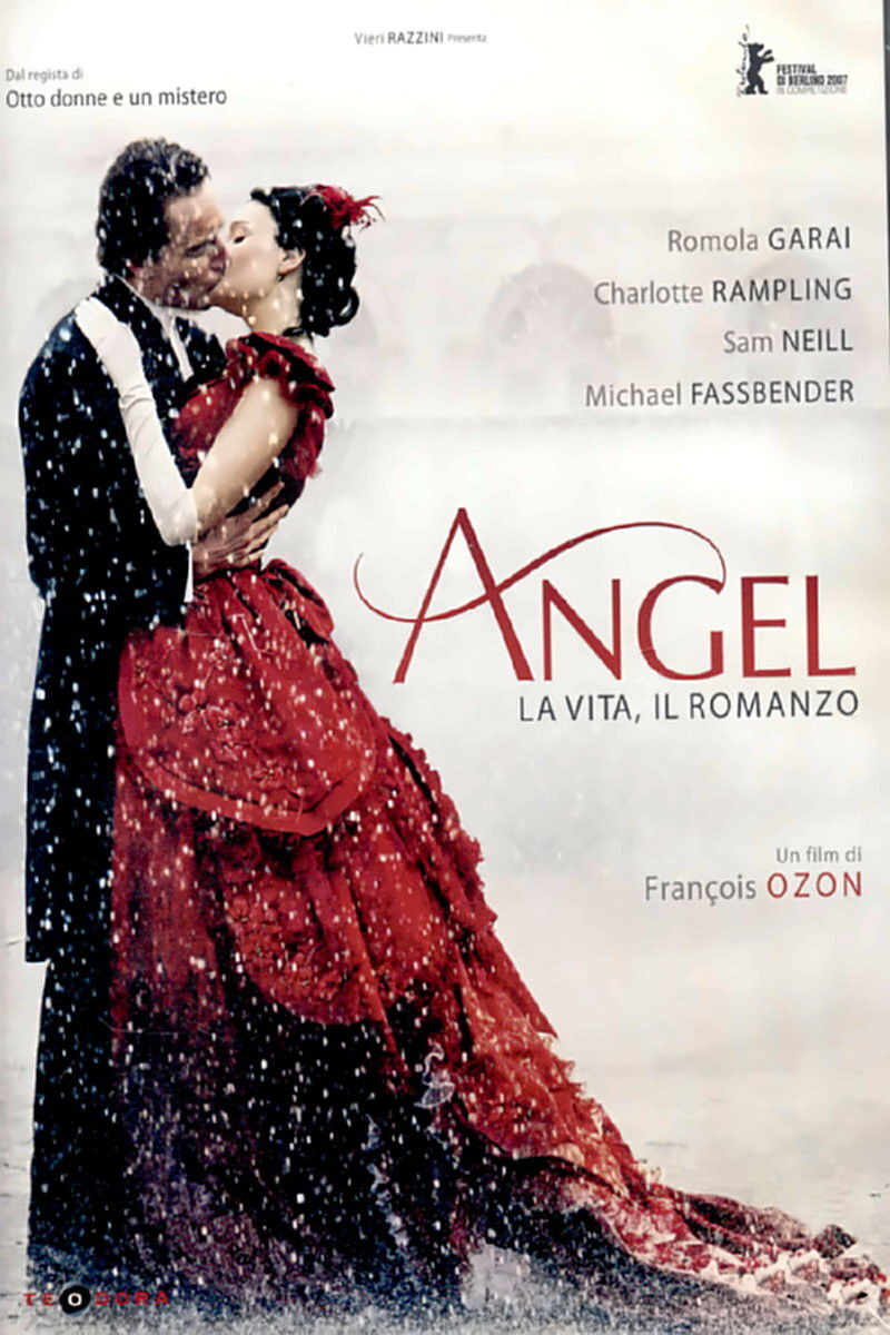 Locandina di Angel - La vita, il romanzo