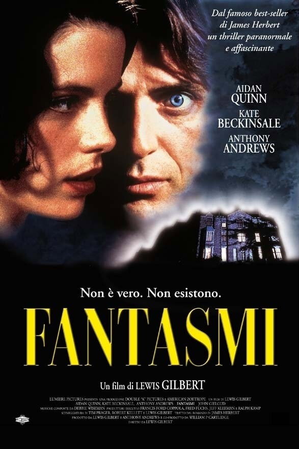Locandina di Fantasmi